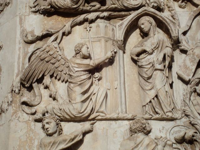 Annonciation - Façade de la cathédrale d'Orvieto - CC LPLT